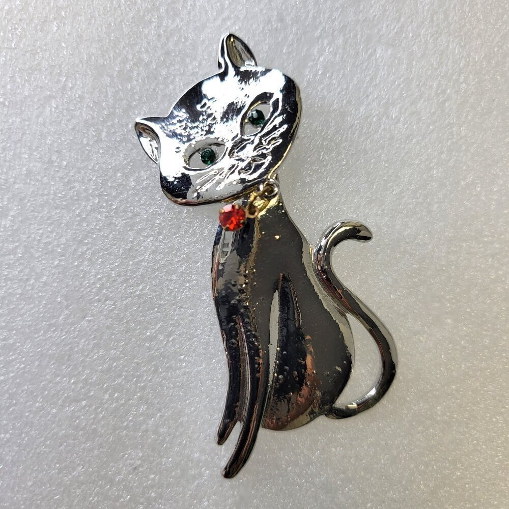 Cat Brooch - with Articulating Head- NEW